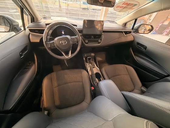TOYOTA COROLLA 1.8 VVT-I HYBRID FLEX GLI CVT TOYOTA COROLLA 1.8 VVT-I HYBRID FLEX GLI CVT